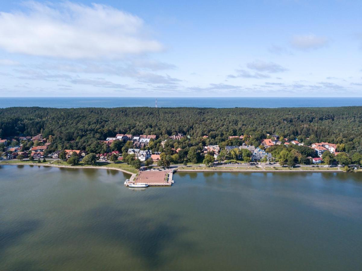 Uz Juru Mariu Lägenhet Juodkrantė Exteriör bild