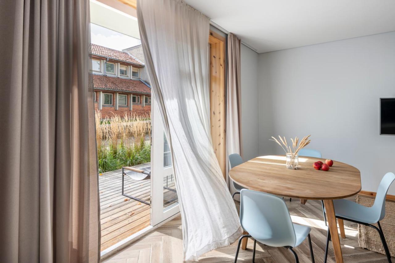 Uz Juru Mariu Lägenhet Juodkrantė Rum bild